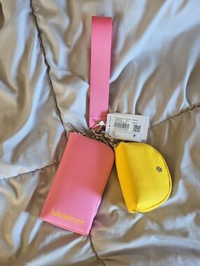 lululemon Dual pouch wristlet wallet